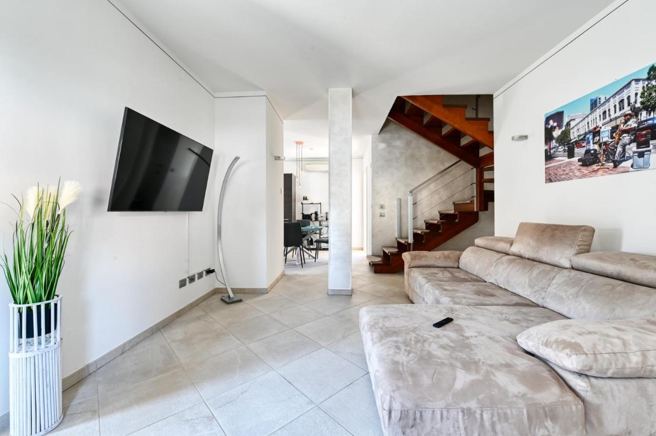 Pearl House - Sirmione Holiday - Jacuzzi Privata Екстериор снимка