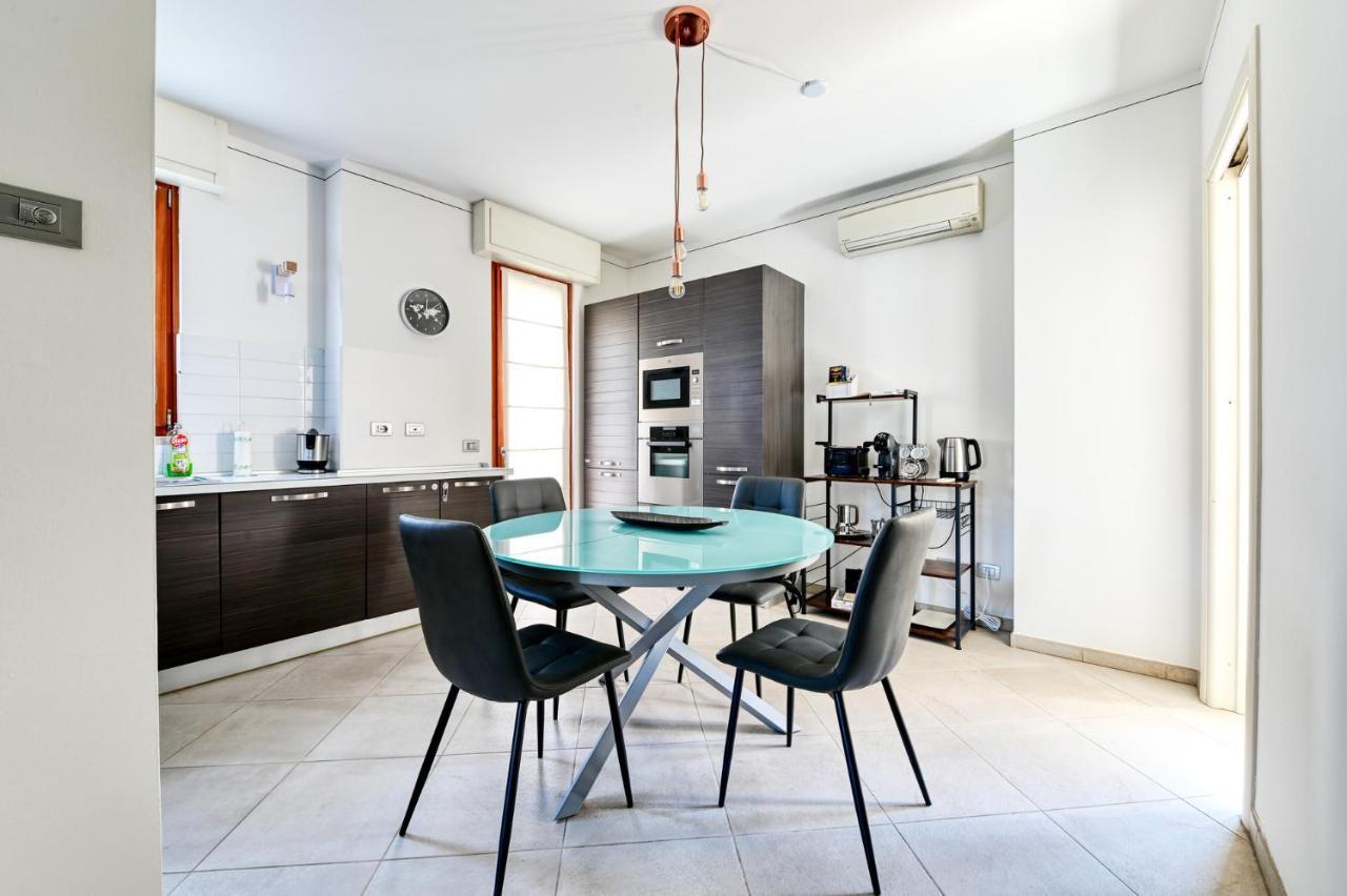 Pearl House - Sirmione Holiday - Jacuzzi Privata Екстериор снимка