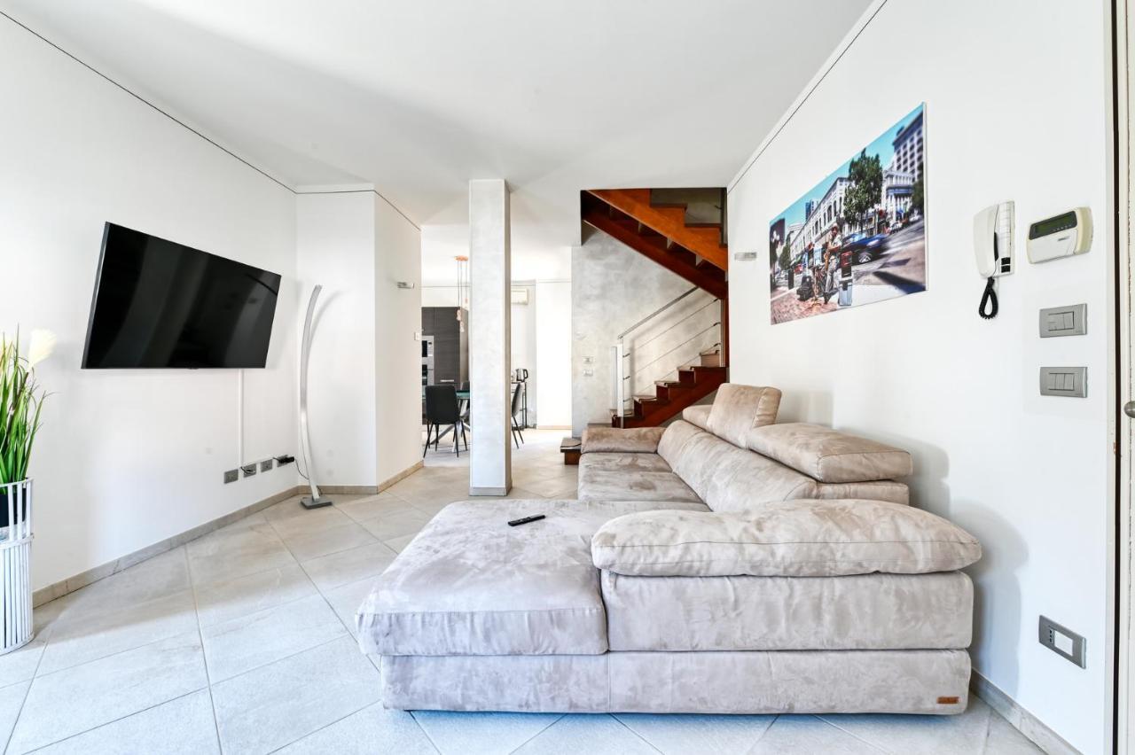 Pearl House - Sirmione Holiday - Jacuzzi Privata Екстериор снимка